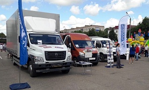 АВТОСАЛОН «ЛУИДОР»  ПРЕДСТАВИЛ ЛИНЕЙКУ  АВТОМОБИЛЕЙ МАРКИ ГАЗ ЖИТЕЛЯМ ГОРОДА КАНАШ