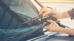 Как  правильно выбрать автомобильные дворники?